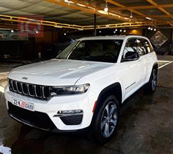 جیپ گراند شیرۆکی